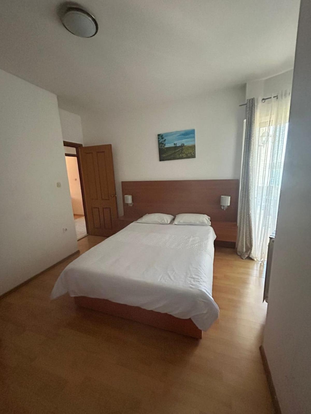 Apartment Stipe 比比涅 外观 照片